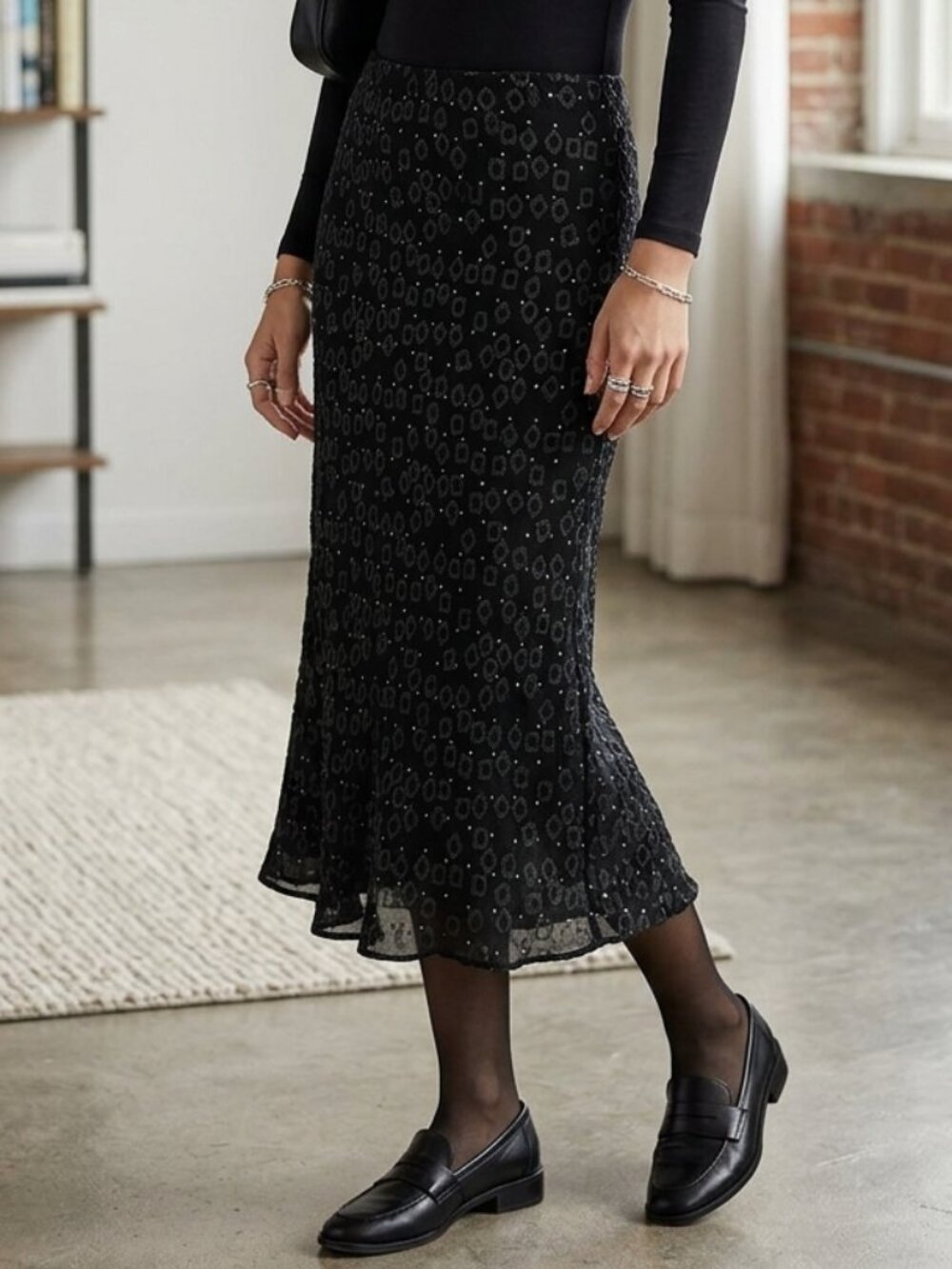 Black Sheer Geometric Pattern A-Line Midi Skirt Lined Size 6 Teacher Professor